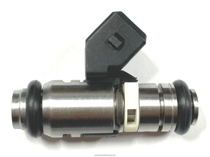 Car Parts Sold In Uganda - Fuel Injector IWP095 BH8X22262